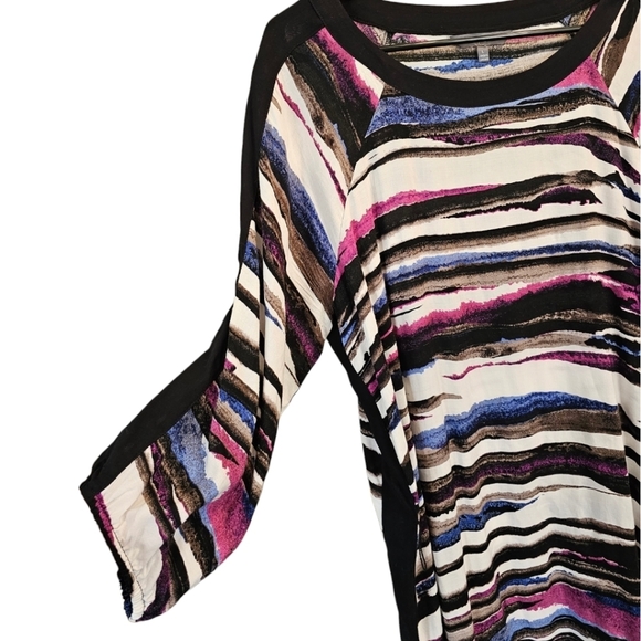 Daisey Fuentes. No belt. Size L - Picture 2 of 6